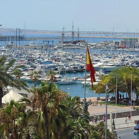 Playa Postiguet Apartamento Alicante