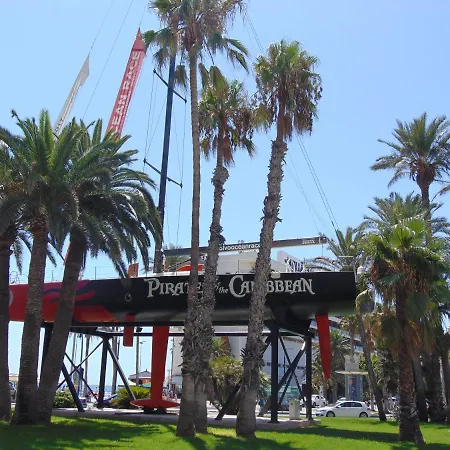 Playa Postiguet Apartamento *