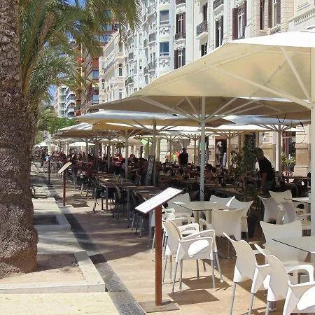 Playa Postiguet Apartamento